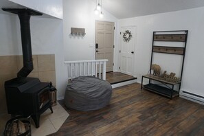 Interior - Beautiful Condo Close to Downtown (McCall)