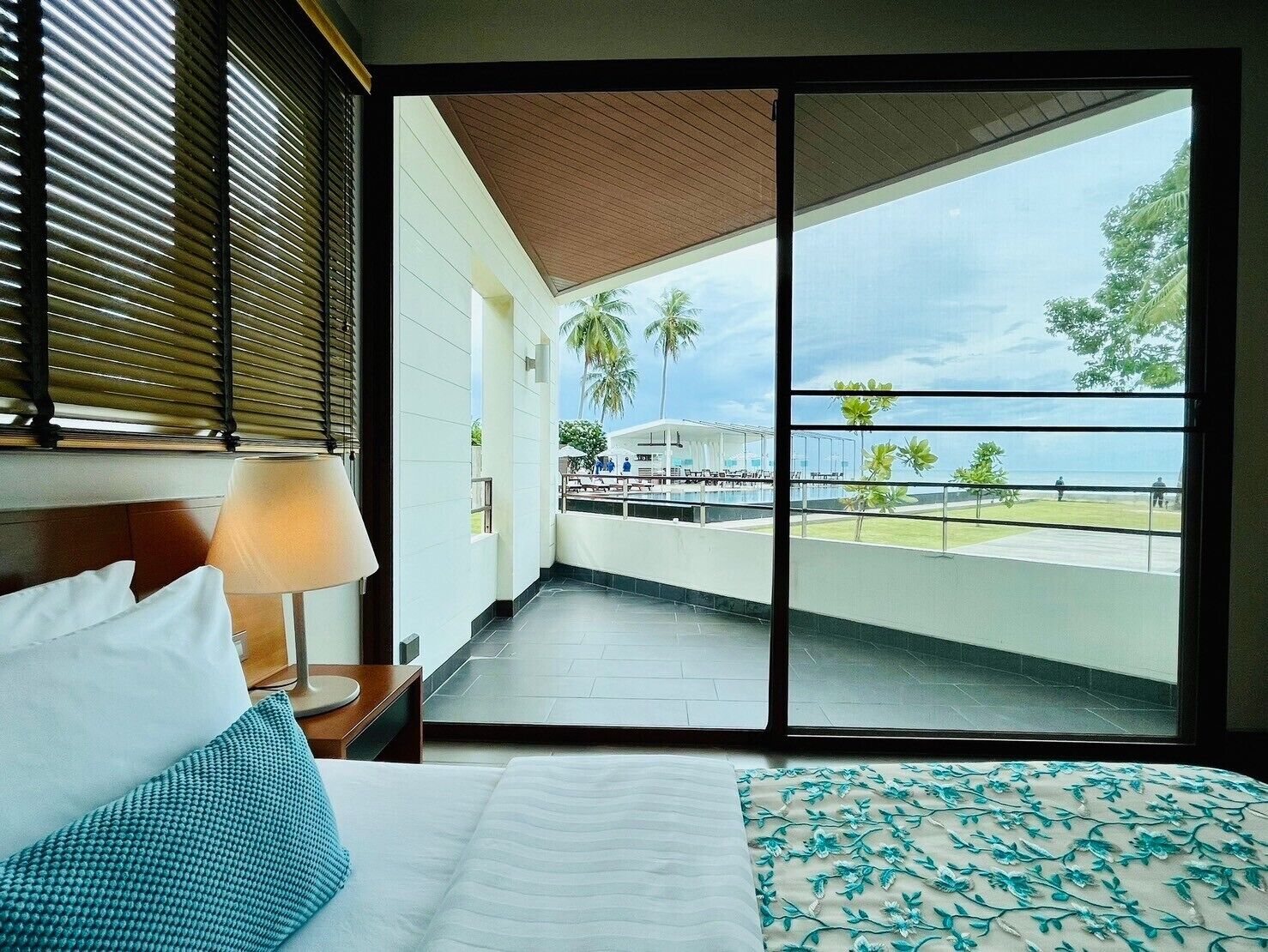 ห้องพรีเมียร์สำหรับสี่ท่าน, ระเบียง, วิวทะเล | วิวทะเล/มหาสมุทร