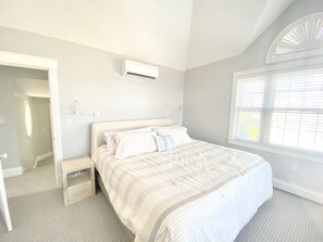 5 slaapkamers, een strijkplank/strijkijzer, gratis wifi, beddengoed