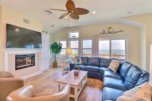 Télévision, cheminée, jeux vidéo, baby-foot