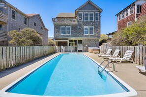 Pool - 6107 No Wake Zone * 4 Min Walk to Beach * Pool (Nags Head)