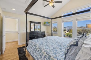 5 bedrooms, free WiFi, bed sheets - 6107 No Wake Zone * 4 Min Walk to Beach * Pool (Nags Head)