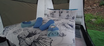 Meyenburg Double bed Tent, Mt Morgan, Qld with shared bath/kitchen