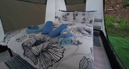 Meyenburg Double bed Tent, Mt Morgan, Qld with shared bath/kitchen
