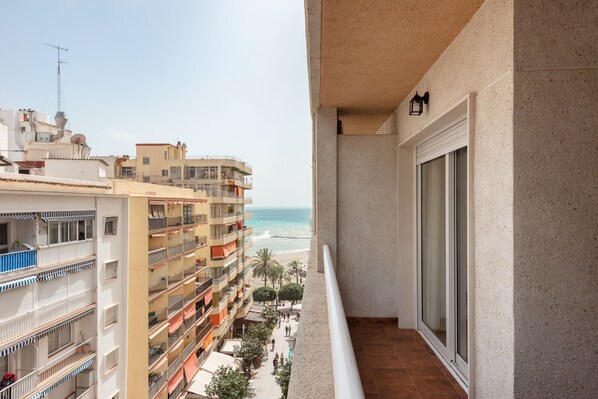 Property grounds - Apartment near the beach and the promenade (Marbella)