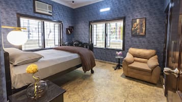 7 chambres, bureau, Wi-Fi gratuit, draps fournis