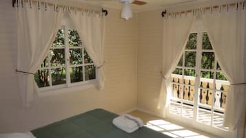 2 間睡房、熨斗/熨衫板、可攜式嬰兒床、免費 Wi-Fi