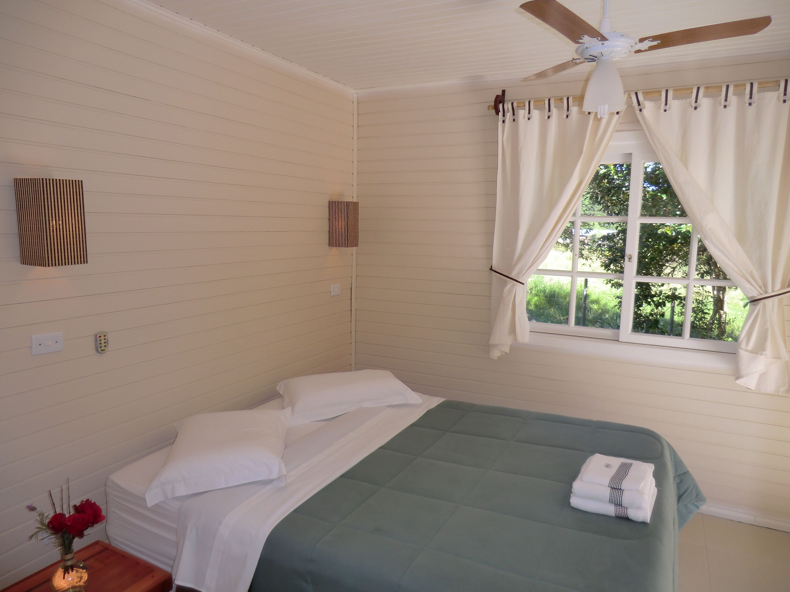 2 bedrooms, iron/ironing board, travel crib, free WiFi