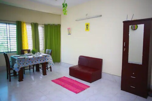 🏵️CUTE ROOM,MOHAMMADPUR LALMATIA