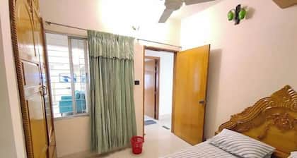Lovely 4 Bedroom Flat at Dhanmondi 32
