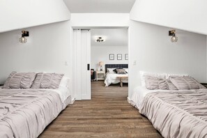 4 chambres, fer et planche à repasser, Wi-Fi gratuit, draps fournis