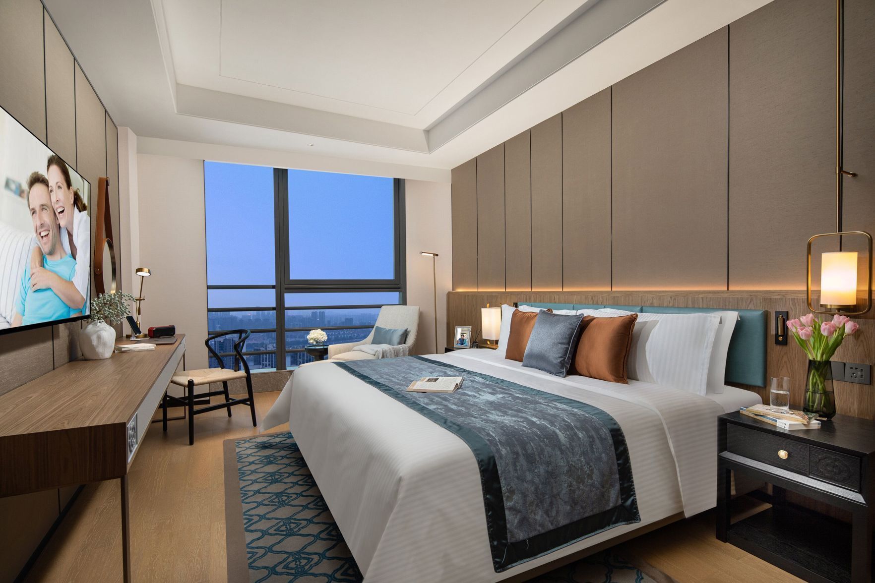 Premium bedding, down comforters, pillowtop beds, minibar
