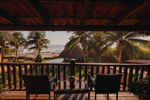 Familia Multi bed Suite | 客房景观