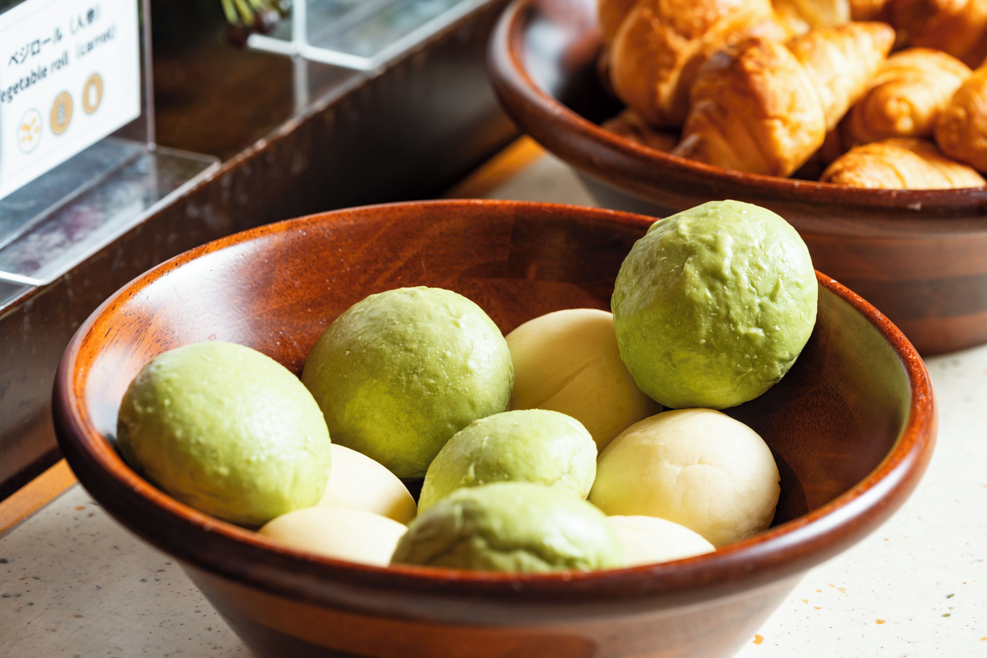 daily buffet breakfast (jpy 1800 per person)