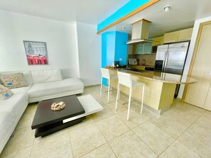 TV, stereo