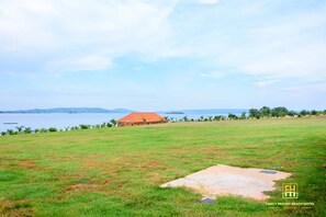 Lake view - Fancy Resort Beach Hotel (Jinja)