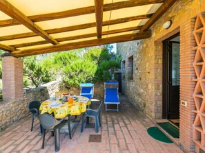 Outdoor dining - Libeccio by Interhome (Marina di Bibbona)