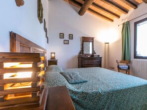 2 Schlafzimmer, Bügeleisen/Bügelbrett, Internetzugang