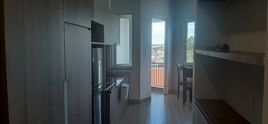 Deluxe Apartment, 1 Double Bed | Free WiFi, bed sheets