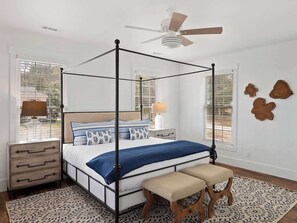 5 quartos, berço de viagem, Wi-Fi, roupa de cama