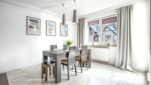 Apartment (11 - ul. Neptuna 1) | Living area | TV