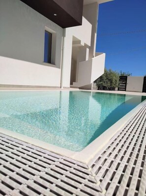 Piscina all'aperto