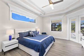 3 Schlafzimmer, Schreibtisch, Bügeleisen/Bügelbrett, kostenloses WLAN