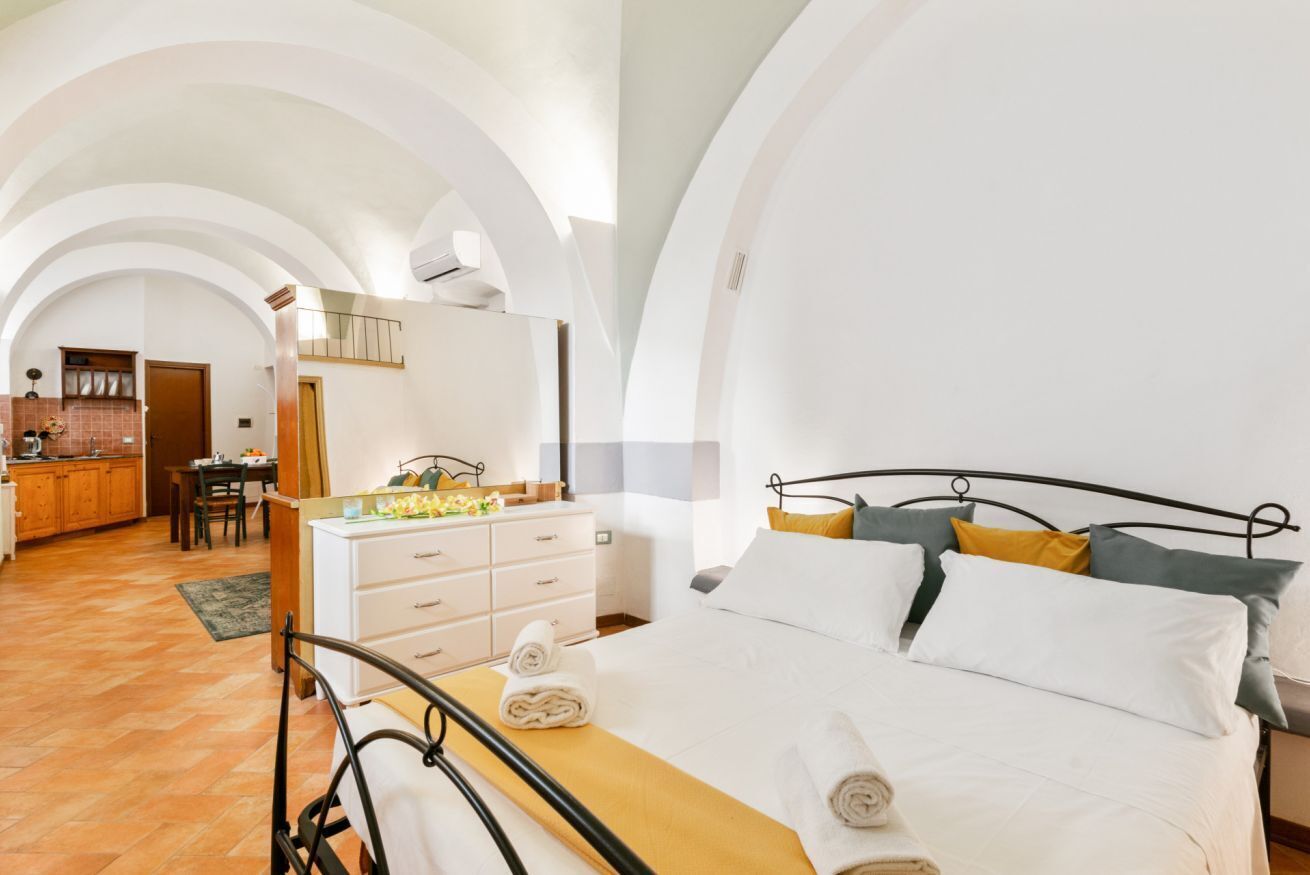 1 chambre, fer et planche à repasser, Wi-Fi, literie fournie