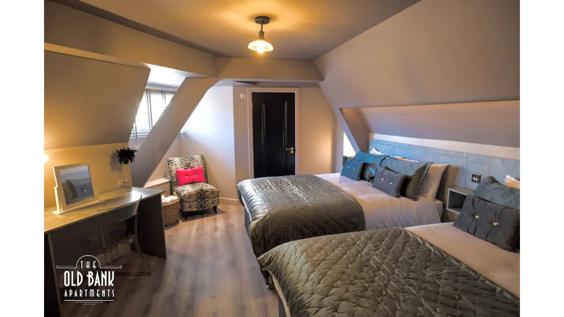 2 bedrooms, iron/ironing board, travel cot, WiFi