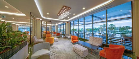 Sala de estar en el lobby