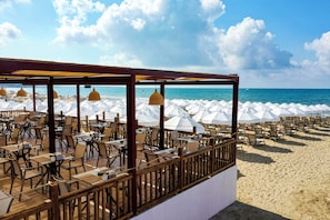 Beach bar