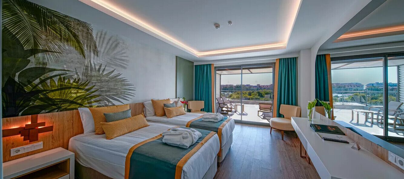 Standard Double or Twin Room, Pool View