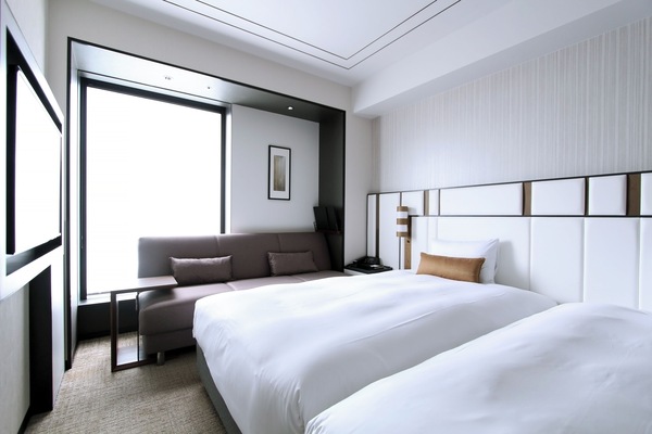 Superior Twin Room with Sofa Bed, Non Smoking | Desk, WiFi (free), bed sheets