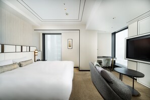 Deluxe kamer, niet-roken (King) | Een bureau, gratis wifi, beddengoed