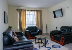 Living area - Stay.Plus Zahara Apartment Ngong Road (Nairobi)