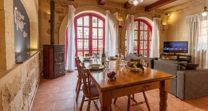 Gozitan Farmhouse Pool & Jacuzzi - PP 2