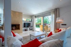 Smart-TV, Kamin, Computerbildschirme