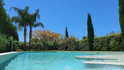 Villa Dammusello with Pool, Garden & Wi-Fi