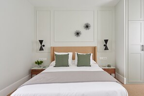 4 chambres, fer et planche à repasser, Wi-Fi gratuit, draps fournis