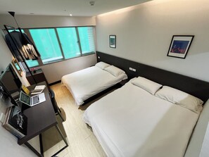 家庭四人房 | 書桌、手提電腦工作空間、遮光窗簾/窗簾、隔音