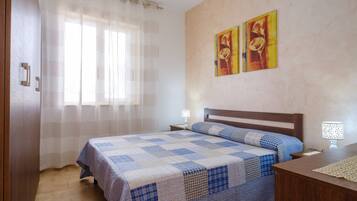 2 Schlafzimmer, Bügeleisen/Bügelbrett, WLAN