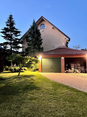 Exterior - Kaschubische Seen Komfortables Ferienhaus, (Łyśniewo Sierakowickie)