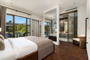 Frette Italian sheets, premium bedding, down duvets, Select Comfort beds - Genesis Hotel (Cesme)