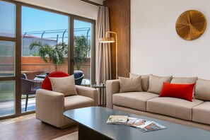 55-inch Smart TV with digital channels, TV - Genesis Hotel (Cesme)