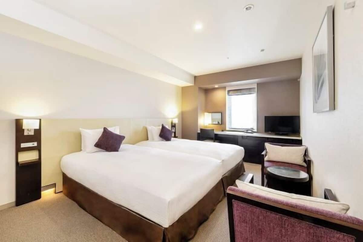 Wi-Fi de cortesia, roupa de cama