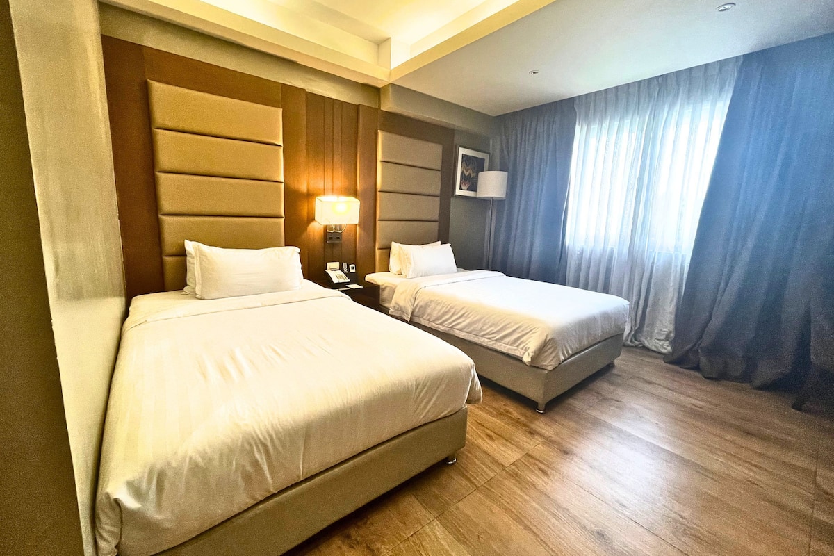 Desk, free WiFi, bed sheets, wheelchair access
