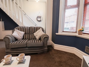 Cottage | Living area
