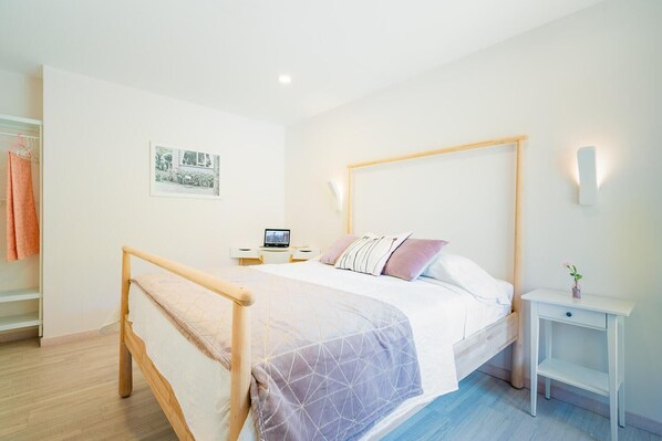 2 Schlafzimmer, Bügeleisen/Bügelbrett, Internetzugang, Bettwäsche