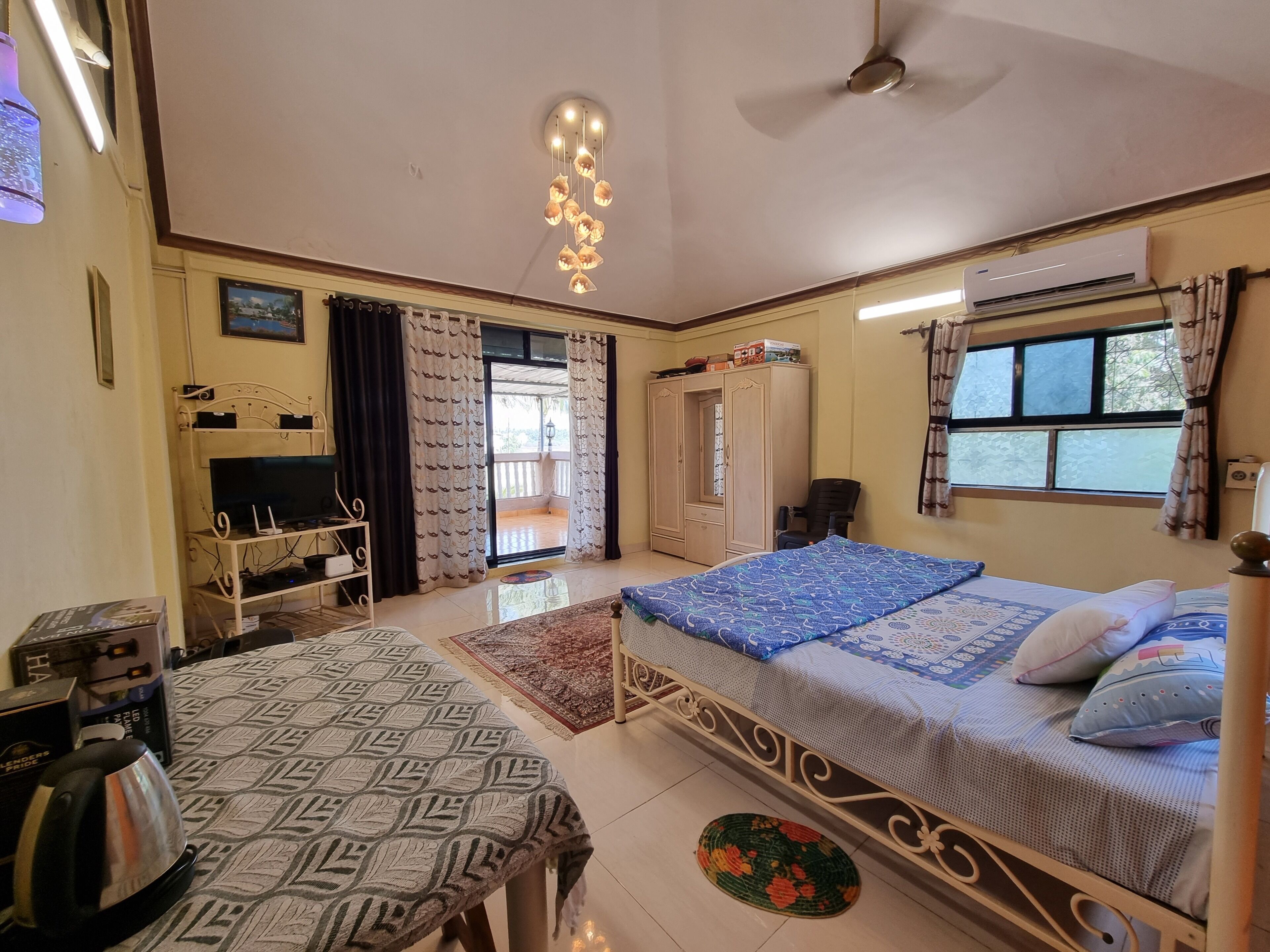 3 quartos, ferros/tábuas de passar roupa, Wi-Fi, roupa de cama