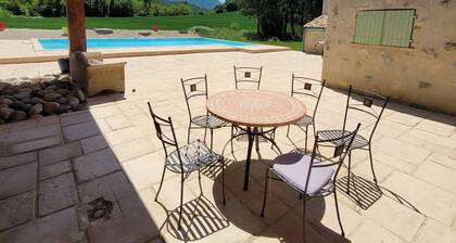 3 Bedroom Private vacation home in Aouste-sur-Sye